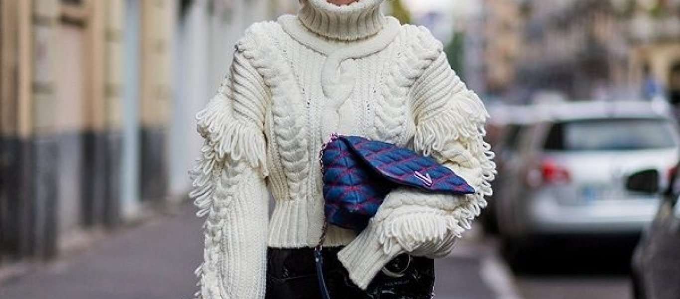 10 διαφορετικοί τρόποι για να φορέσεις το πουλόβερ σου και να είσαι κομψή (φωτό)